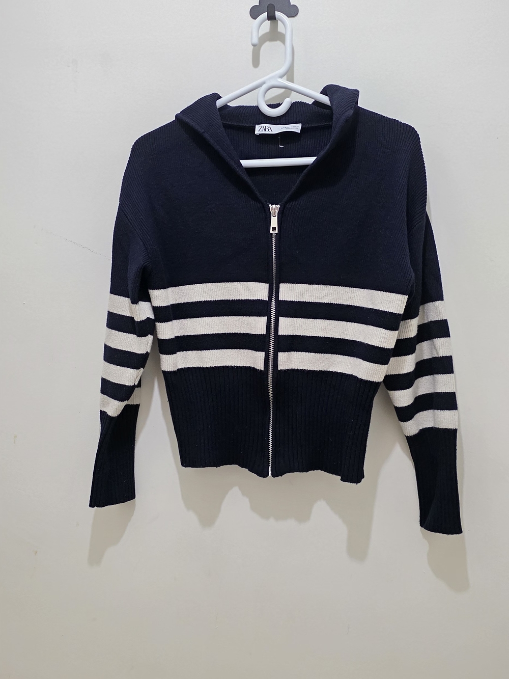 ZARA Navy Hooded Zip Cardigan with Cream Stripes M